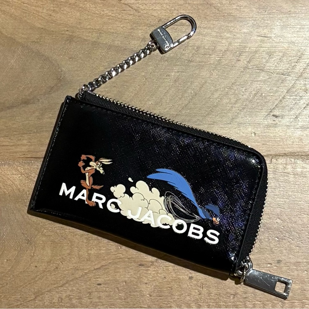 Marc Jacobs X Looney Tunes
Key Wallet - Picture 8 of 14